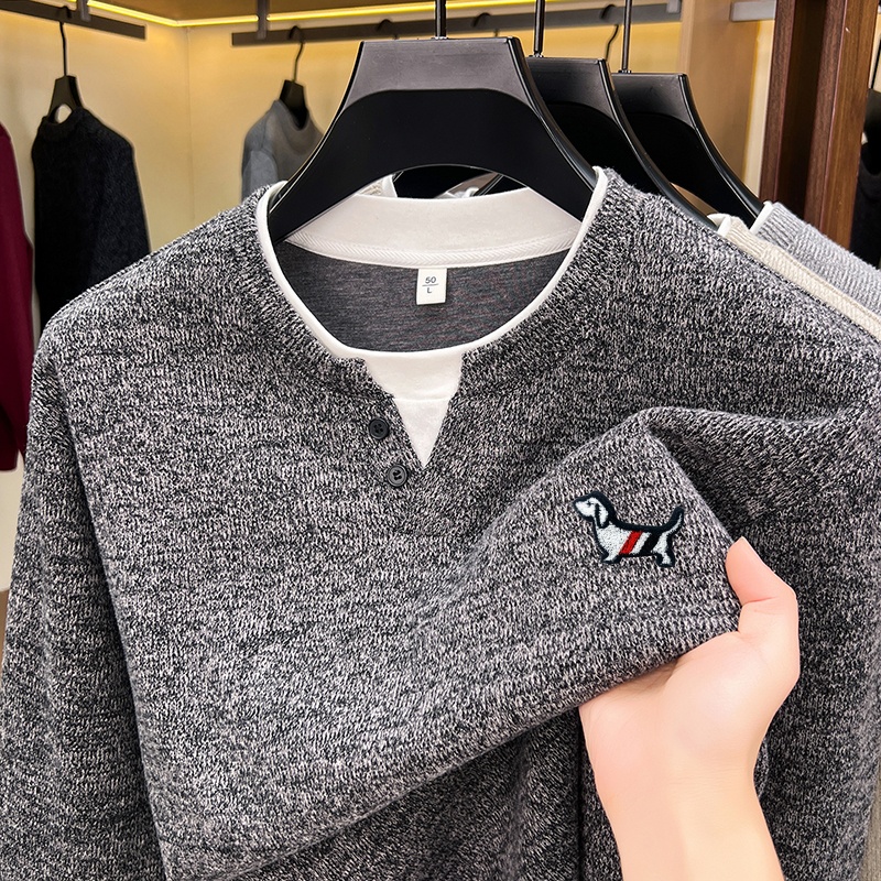 Mens Fashion Top - Модный тренд: однотонная мужская футболка с